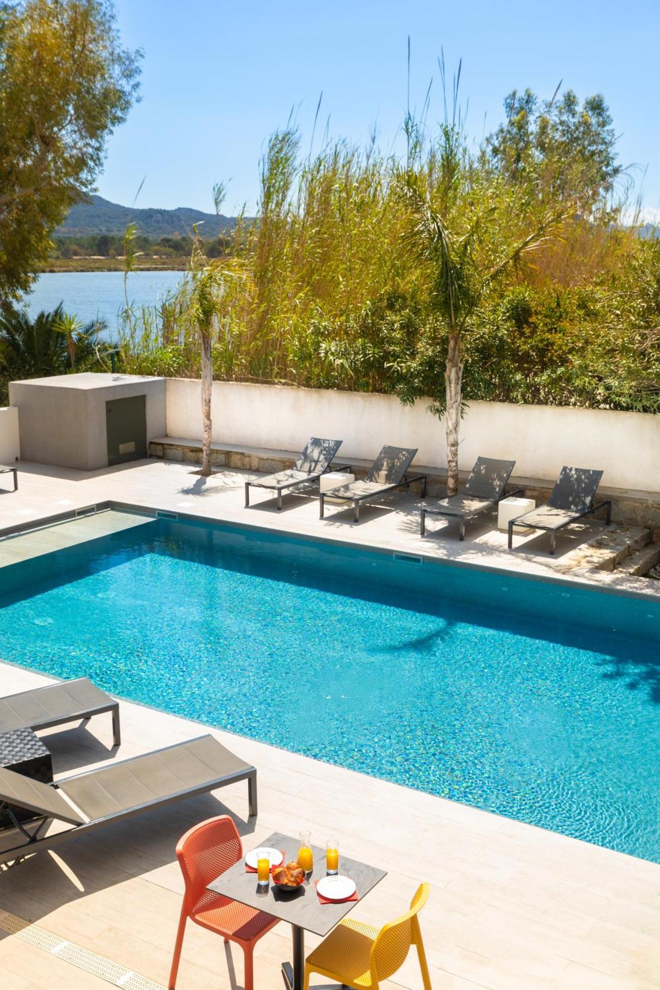 Les Roches Blanches Otel Porto-Vecchio  Dış mekan fotoğraf