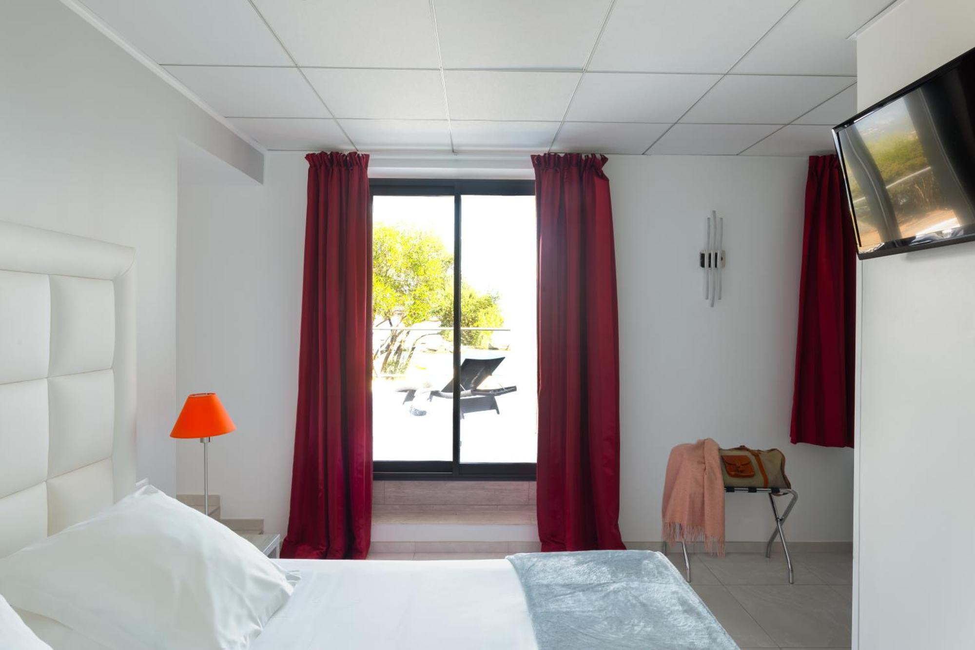 Les Roches Blanches Otel Porto-Vecchio  Dış mekan fotoğraf